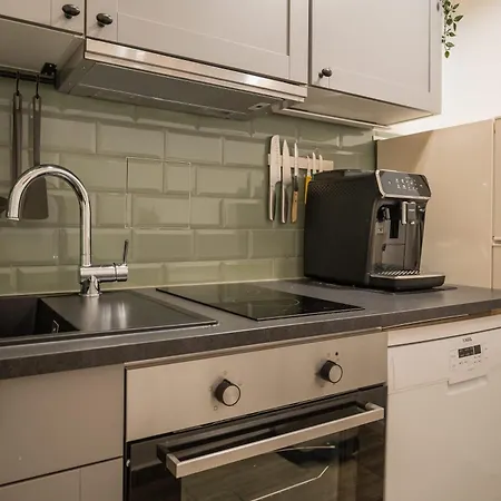 Luxury At Rosenthaler Platz *