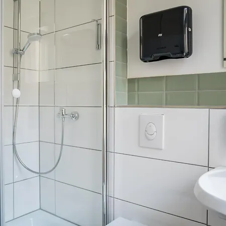 Luxury At Rosenthaler Platz Apartment